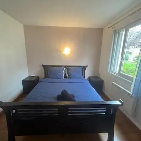 Apartamento F2 Avec Terrasse, Parking Gratuit *